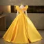 Vintage / Retro Yellow Beading Sequins Prom Dresses 2025 Ball Gown Scoop Neck Long Sleeve Backless Floor-Length / Long Formal Dresses