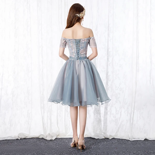 Chic / Beautiful Silver Cocktail Dresses 2019 A-Line / Princess Off-The-Shoulder Bow Pearl Lace Flower Short Sleeve Backless Short Formal Dresses