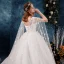 Charmant Ivoire Robe De Mariée 2019 Princesse V-Cou Perlage Paillettes Appliques Perle En Dentelle Fleur Sans Manches Dos Nu Watteau Train