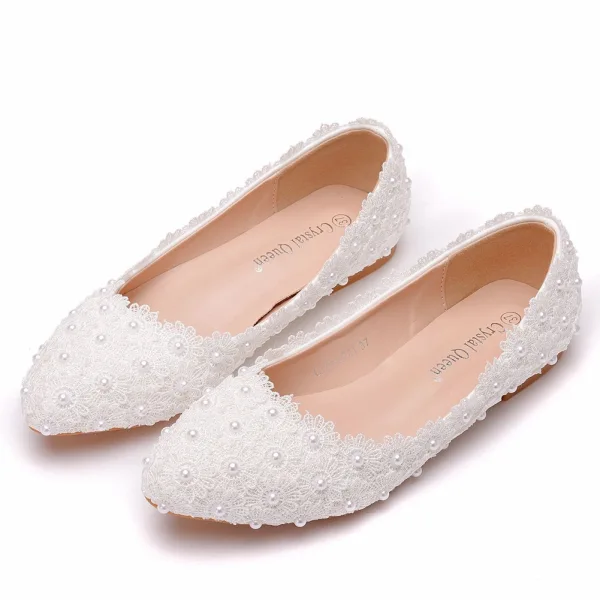 Elegant White Pearl Lace Flower Flat Wedding Shoes 2021 Pointed Toe Wedding Heels