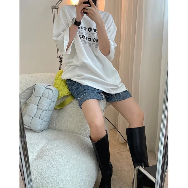 Mode Été Désinvolte Femme Noire Blanche Impression Coton Ample T-Shirts 2021 Encolure Dégagée Manches Courtes Hauts pour Femmes T-shirt