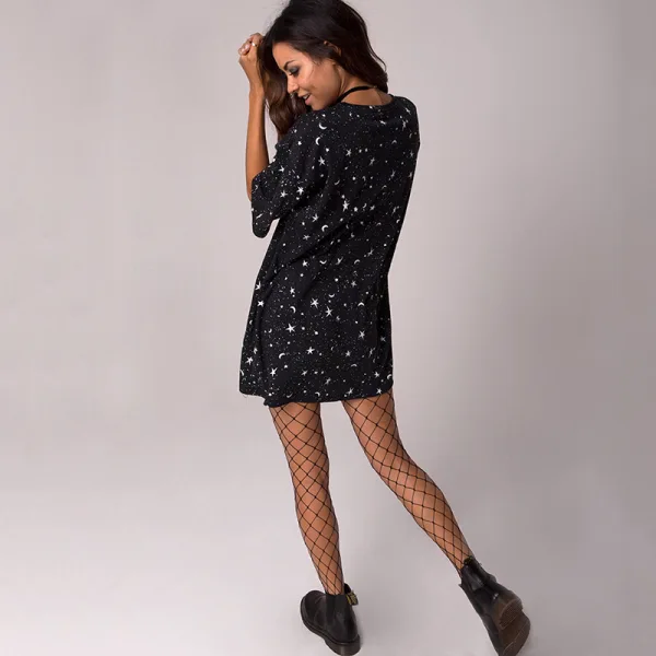 Fashion Summer Street Wear Black Printing Women T-Shirts 2021 Loose Scoop Neck 1/2 Sleeves Women's Tops T-shirt