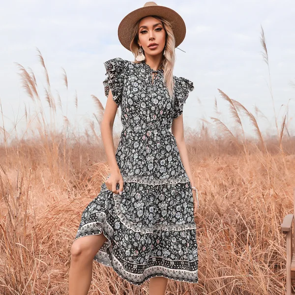 Mode Noire Été Vêtement de rue Vêtements de vacances Floral Femme Robes 2021 Encolure Dégagée Manches Longues Thé Longueur