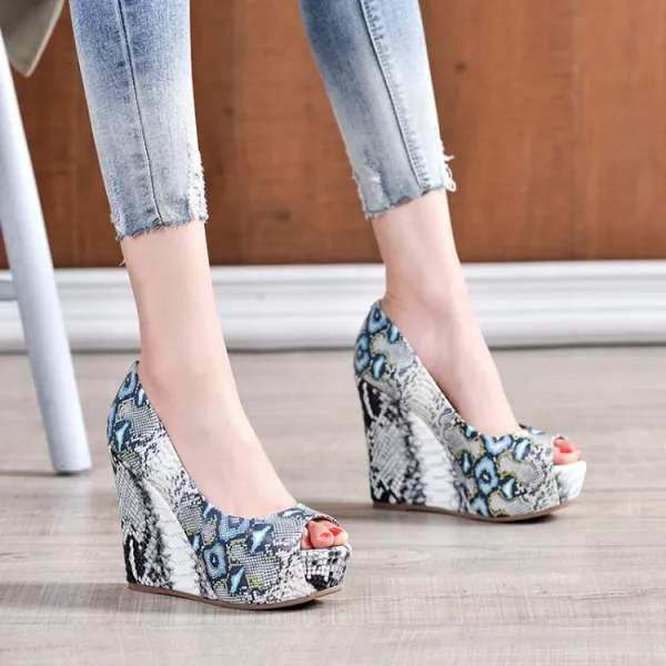 Unusual Street Wear Snakeskin Print Womens Sandals 2021 Leather Waterproof 11 cm Wedges Open / Peep Toe Sandals