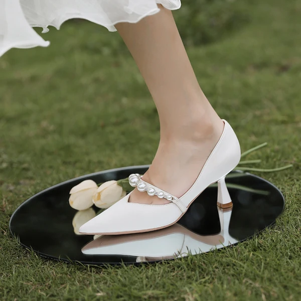 Fashion White Pearl Leather Satin Wedding Shoes 2021 6 cm Stiletto Heels Pointed Toe Wedding Pumps High Heels