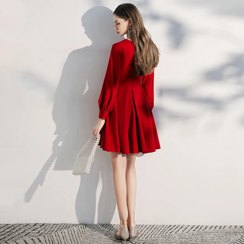 Chic Beautiful Burgundy Homecoming Short Graduation Dresses 2021 A Line  Princess V Neck Long Sleeve Formal Dresses