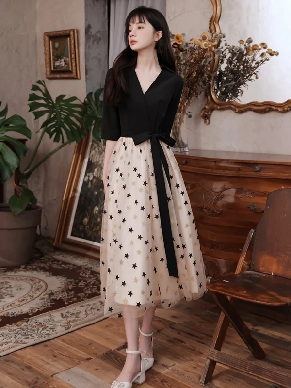 Fashion Black Homecoming Star Bow Graduation Dresses 2021 A-Line / Princess V-Neck 1/2 Sleeves Tea-length Formal Dresses