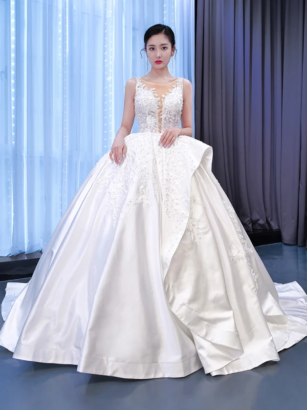 Luxus / Herrlich High End Weiß Perle Spitze Blumen Brautkleider / Hochzeitskleider 2021 Ballkleid Satin Rundhalsausschnitt Ärmellos Rückenfreies Kapelle-Schleppe Hochzeit