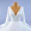 Vintage Weiß Satin Fallende Rüsche Brautkleider / Hochzeitskleider 2021 Ballkleid V-Ausschnitt Lange Ärmel Hof-Schleppe Hochzeit