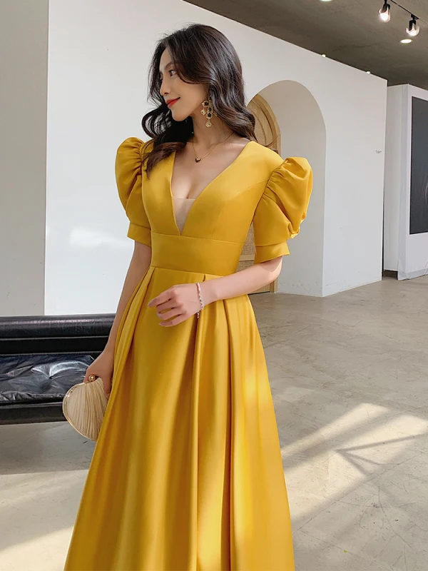 Vintage / Retro Yellow Prom Dresses 2021 A-Line / Princess V-Neck Puffy Short Sleeve Backless Bow Floor-Length / Long Prom Formal Dresses