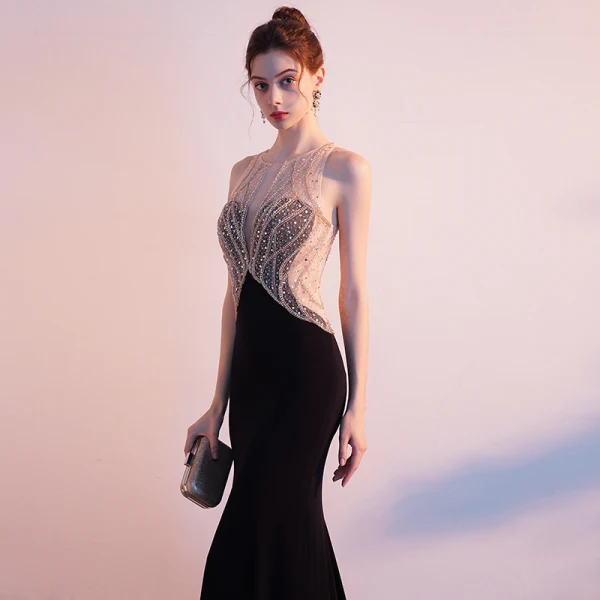 Charmant Noire Robe De Soirée 2019 Trompette / Sirène Encolure Dégagée Perlage Faux Diamant Paillettes Sans Manches Dos Nu Train De Balayage Robe De Ceremonie