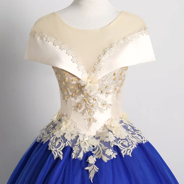 Vintage / Originale Bleu Roi Robe De Bal 2019 Robe Boule Encolure Dégagée Perle En Dentelle Fleur Appliques Mancherons Dos Nu Longue Robe De Ceremonie