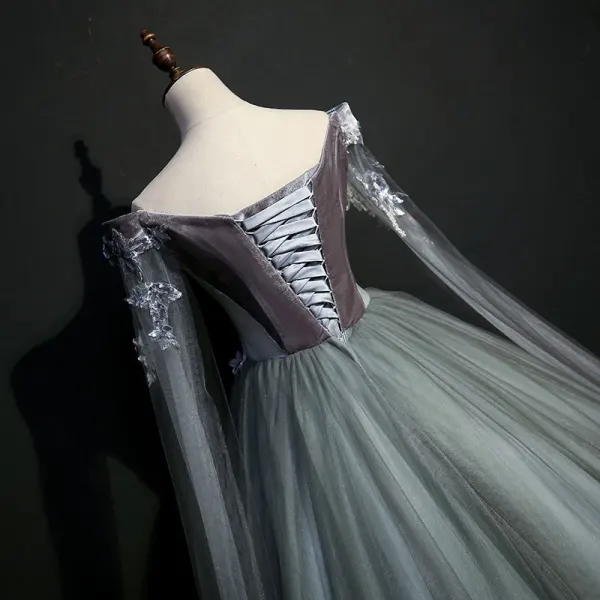 Élégant Gris Robe De Bal 2019 Princesse Encolure Dégagée Paillettes En Dentelle Fleur Manches Longues Dos Nu Longue Robe De Ceremonie