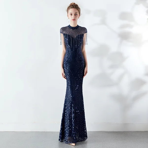 Classy Burgundy Evening Dresses 2019 Trumpet / Mermaid Scoop Neck Beading Tassel Sequins Short Sleeve Floor-Length / Long Formal Dresses