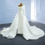 High End Elegante Ivory / Creme Satin Brautkleider / Hochzeitskleider 2021 A Linie One-Shoulder Perlenstickerei Perle Pailletten Lange Ärmel Rückenfreies Kathedrale Schleppe Hochzeit