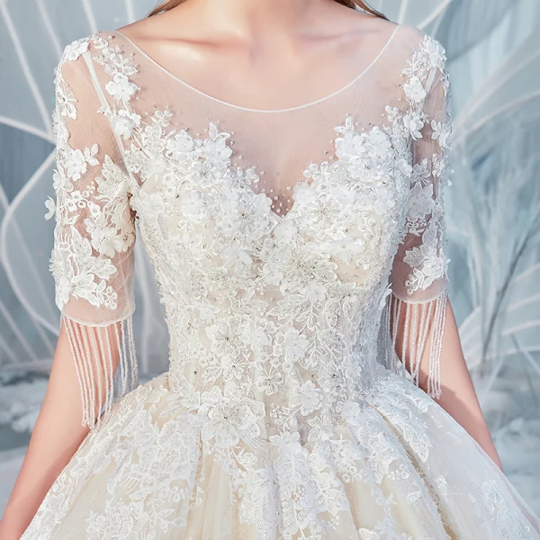 Chic / Belle Champagne Robe De Mariée 2019 Princesse Encolure Dégagée Perlage Gland Perle En Dentelle Fleur Appliques Faux Diamant 1/2 Manches Dos Nu Cathedral Train