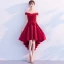 Chic Bordeaux Robe De Cocktail 2019 Princesse Encolure Dégagée En Dentelle Fleur Appliques Perle Paillettes Noeud Manches Courtes Asymétrique Robe De Ceremonie