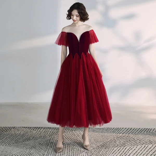 Chic / Beautiful Burgundy Prom Dresses 2019 A-Line / Princess Suede Scoop Neck Short Sleeve Backless Tea-length Formal Dresses