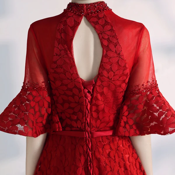 Elegant Kinesisk Stil Bourgogne Selskabskjoler 2020 Prinsesse Høj Hals Beading Perle Krystal Med Blonder Bell ærmer Halterneck Lange Kjoler