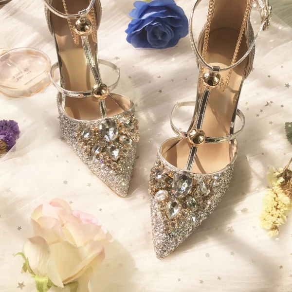 Scintillantes Argenté Mariage Demoiselle D'honneur Talons Hauts 2019 T-Strap Faux Diamant Paillettes 8 cm Talons Aiguilles À Bout Pointu Chaussure De Mariée