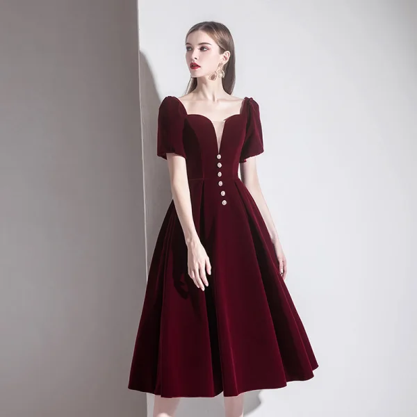 Elegant Burgundy Evening Dresses  2020 A-Line / Princess Suede Square Neckline Short Sleeve Backless Tea-length Formal Dresses