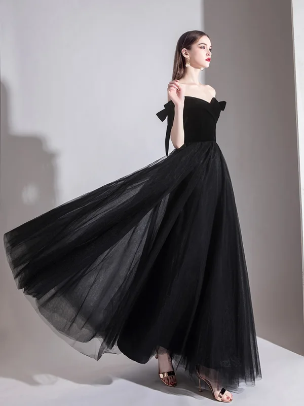 Classy Solid Color Black Evening Dresses 2020 A-Line Princess Off-The-Shoulder Suede