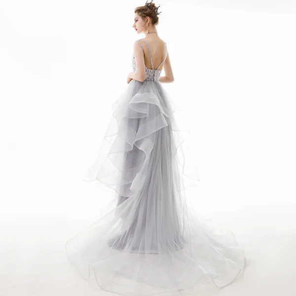 Classy Silver Prom Dresses 2020 A-Line / Princess Scoop Neck Lace Sequins Sleeveless Cascading Ruffles Sweep Train Formal Dresses