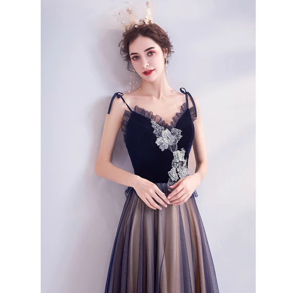 Classy Dark Green Prom Dresses 2020 A-Line / Princess Spaghetti Straps Pearl Rhinestone Lace Flower Sleeveless Backless Floor-Length / Long Formal Dresses