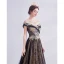 Haut de Gamme Noire Doré Robe De Soirée 2020 Princesse Encolure Dégagée Perlage Cristal Paillettes En Dentelle Fleur Manches Courtes Dos Nu Longue