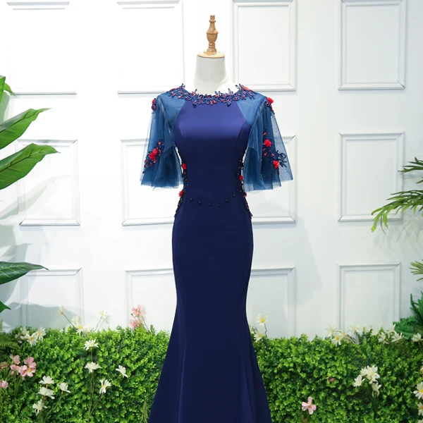 Chic / Belle Bleu Roi Robe De Soirée 2018 Trompette / Sirène En Dentelle Fleur Appliques Perlage Paillettes Encolure Dégagée 1/2 Manches Train De Balayage Robe De Ceremonie