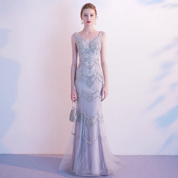 Luxury / Gorgeous Grey Evening Dresses  2020 Trumpet / Mermaid V-Neck Handmade  Beading Rhinestone Sleeveless Backless Floor-Length / Long Formal Dresses