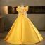 Vintage / Retro Yellow Beading Sequins Prom Dresses 2025 Ball Gown Scoop Neck Long Sleeve Backless Floor-Length / Long Formal Dresses