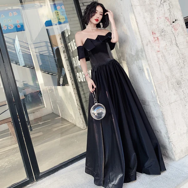 Elegant Black Evening Dresses  2020 A-Line / Princess Off-The-Shoulder Short Sleeve Backless Floor-Length / Long Formal Dresses
