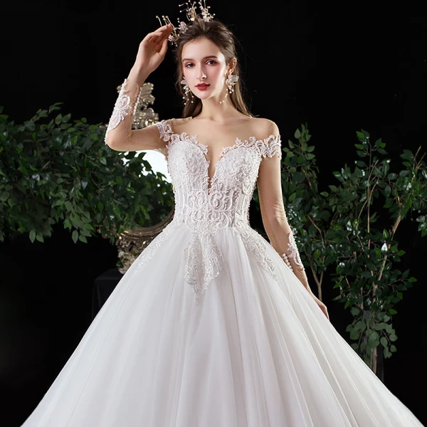 Charmant Ivoire Robe De Mariée 2020 Princesse Encolure Dégagée Perlage Perle Paillettes En Dentelle Fleur Manches Longues Cathedral Train
