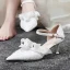 Schöne Ivory / Creme Brautschuhe 2020 Spitze Knöchelriemen Strass 7 cm Stilettos Spitzschuh Hochzeit Hochhackige