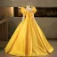 Vintage / Retro Yellow Beading Sequins Prom Dresses 2025 Ball Gown Scoop Neck Long Sleeve Backless Floor-Length / Long Formal Dresses
