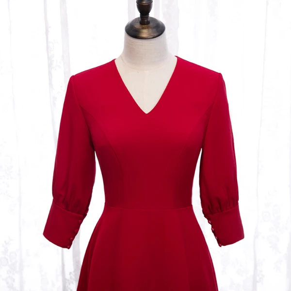 Modest Simple Solid Color Red Evening Dresses 2020 A-Line Princess V-Neck 3/4 Sleeve