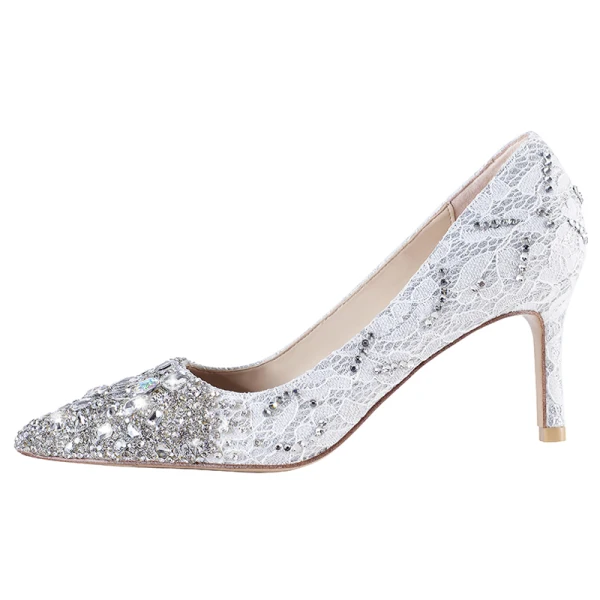 Charmant Silber Handgefertigt Brautschuhe 2020 Leder Spitze Strass Pailletten 7 cm Stilettos Spitzschuh Hochzeit Pumps