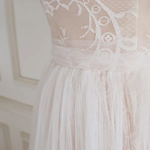 Charming Champagne Wedding Dresses 2020 A-Line / Princess Spaghetti Straps Lace Flower Sleeveless Backless Floor-Length / Long
