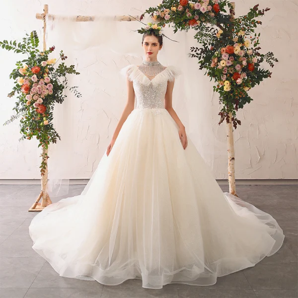 Elegante Ivory / Creme Brautkleider / Hochzeitskleider 2020 A Linie Stehkragen Perlenstickerei Quaste Pailletten Applikationen Ärmellos Rückenfreies Kathedrale Schleppe