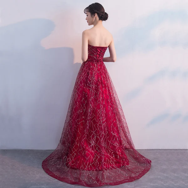 Sparkly Burgundy Evening Dresses 2018 A-Line / Princess Lace Flower Rhinestone Sequins Strapless Backless Sleeveless Sweep Train Formal Dresses