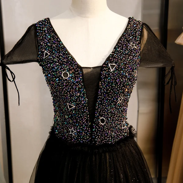 Elegante Schwarz Ballkleider 2020 A Linie V-Ausschnitt Perlenstickerei Ärmel Rückenfreies Lange Festliche Kleider