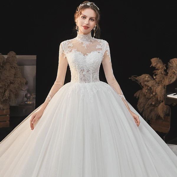 Illusion Ivoire Transparentes En Dentelle Fleur Robe De Mariée 2021 Robe Boule Col Haut 3/4 Manches Dos Nu Cathedral Train Mariage