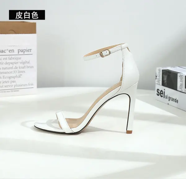 Enkla Svarta Casual Sandaler Dam 2020 Ankelband 10 cm Stilettklackar Peep Toe Högklackade