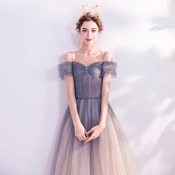 Charmant Bleu Ciel Dégradé De Couleur Robe De Bal 2020 Princesse Bretelles Spaghetti Faux Diamant Glitter Tulle Manches Courtes Dos Nu Longue Robe De Ceremonie