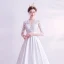 Élégant Ivoire Robe De Bal 2020 Princesse Encolure Dégagée Dentelle 3D Perlage Faux Diamant Paillettes 3/4 Manches Tribunal Train Robe De Ceremonie