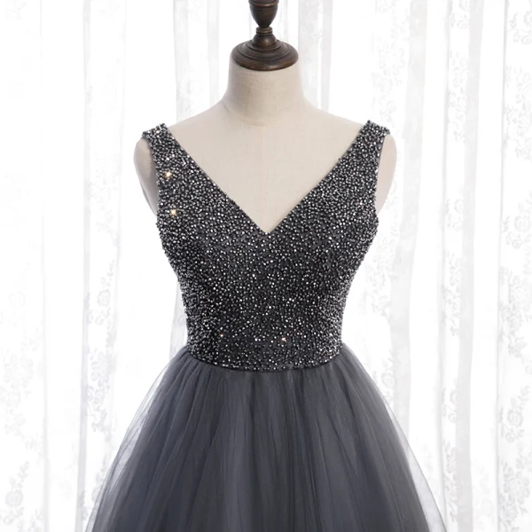 Chic / Beautiful Grey Prom Dresses 2020 A-Line / Princess V-Neck Beading Crystal Sleeveless Backless Floor-Length / Long Formal Dresses