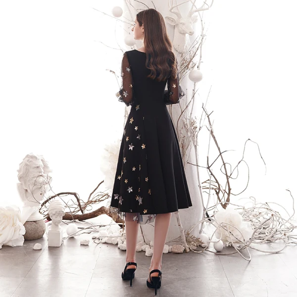 Fashion Black Homecoming Graduation Dresses 2020 A-Line / Princess Star Sequins Square Neckline Long Sleeve Tea-length Formal Dresses
