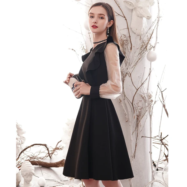 Modest / Simple Black Homecoming Graduation Dresses 2020 A-Line / Princess V-Neck Long Sleeve Knee-Length Formal Dresses Modest / Simple Black Homecoming Graduation Dresses 2020 A-Line / Princess V-Neck Long Sleeve Knee-Length Formal Dresses