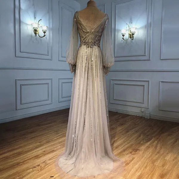 Charmant High End Beige Abendkleider 2021 A Linie V-Ausschnitt Perlenstickerei Strass Pailletten Lange Ärmel Rückenfreies Sweep / Pinsel Zug Abend Festliche Kleider